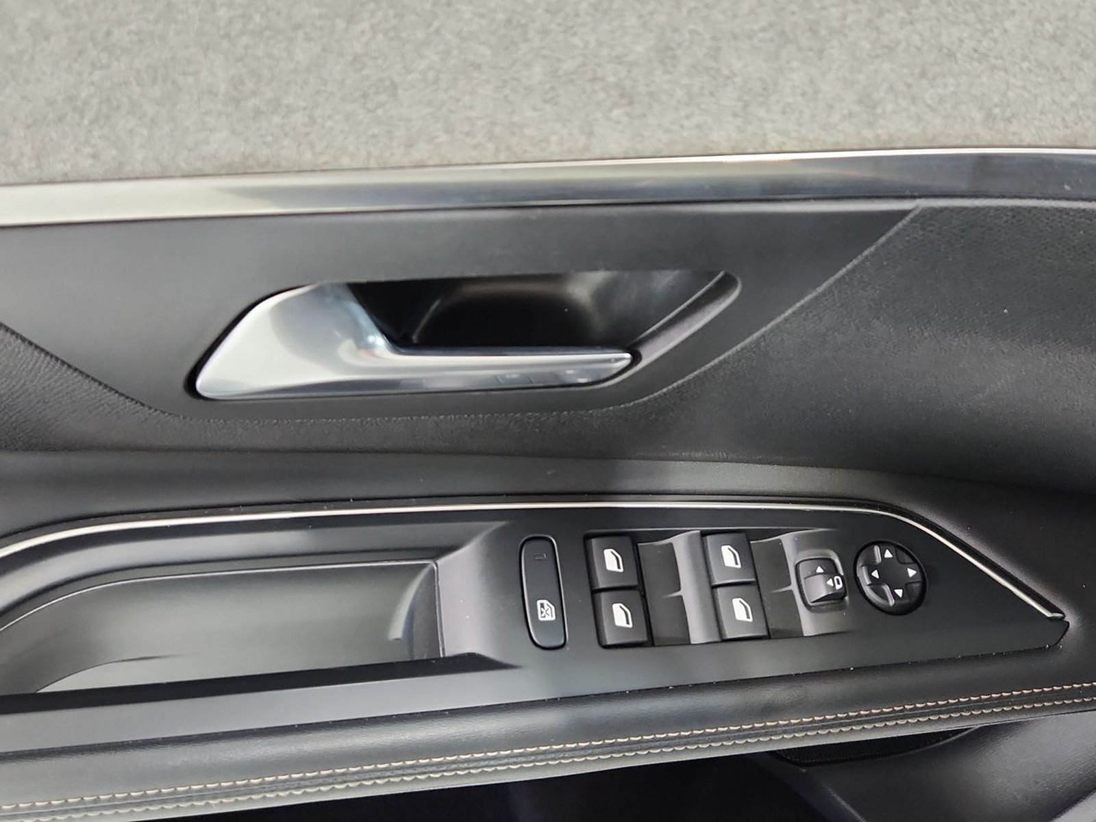 Peugeot 5008 PURETECH 180 EAT8 1.6 AUT 2024 - Imagen 20 de 20