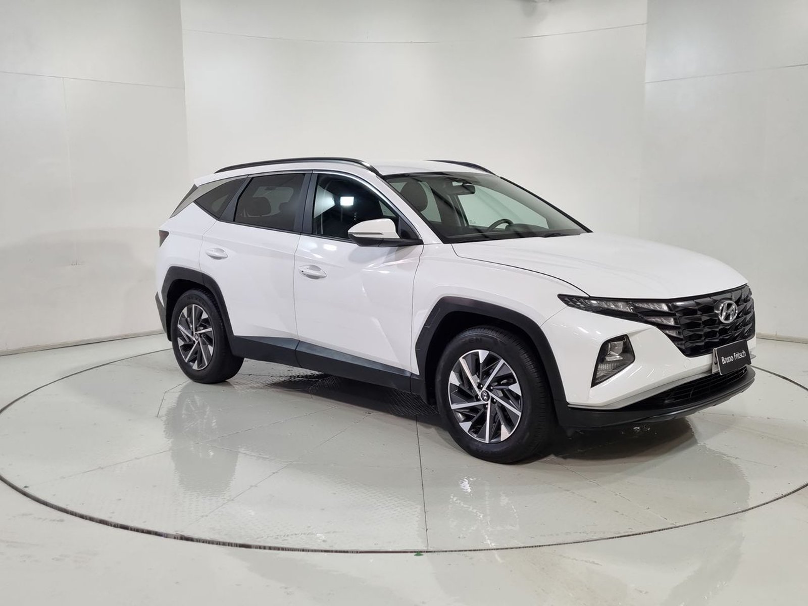 Hyundai TUCSON NX4 2.0 AUT 2024 - Imagen 15 de 20