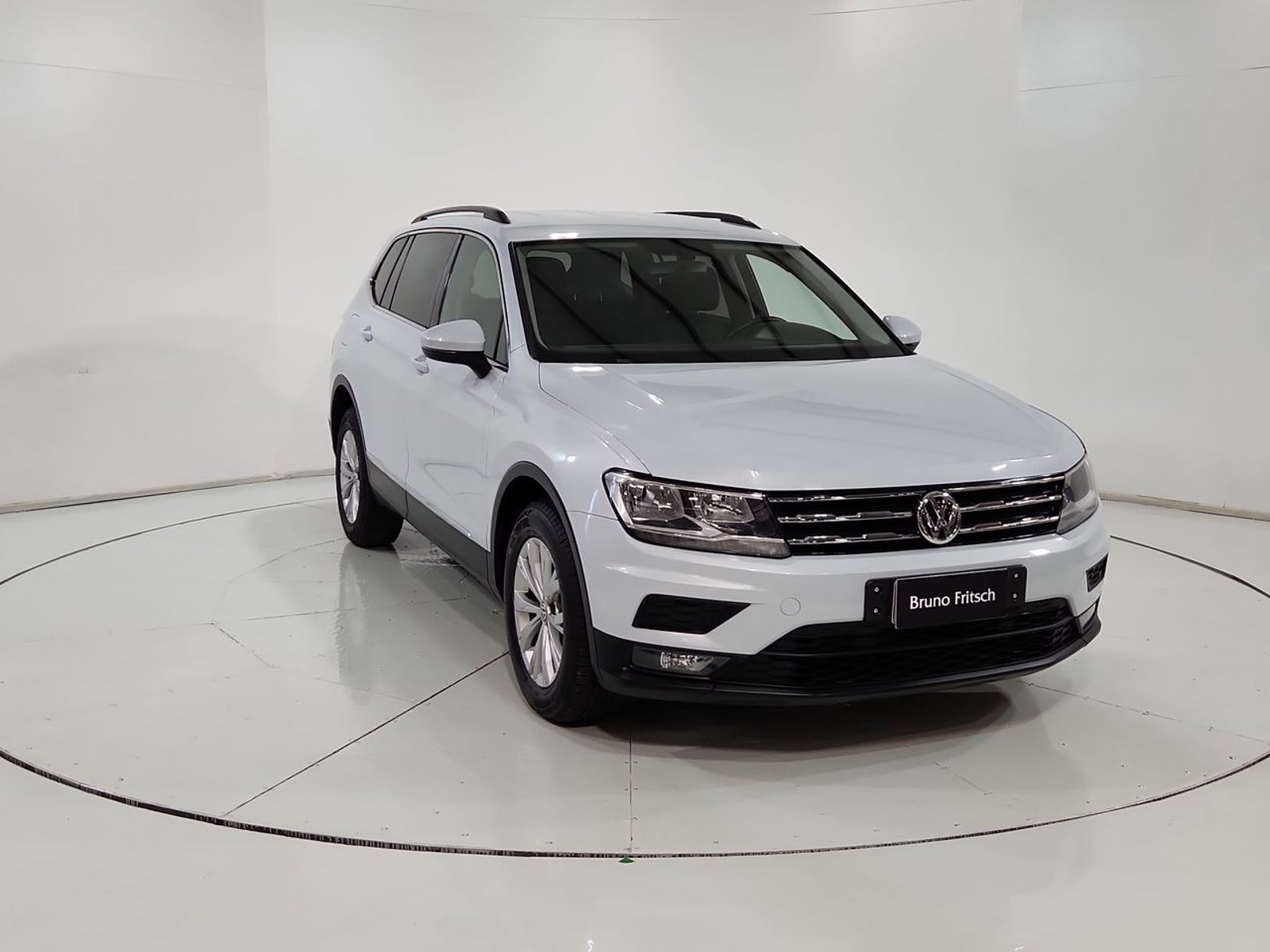 Volkswagen TIGUAN TDI 2.0 AUT 2018 - Imagen 16 de 20