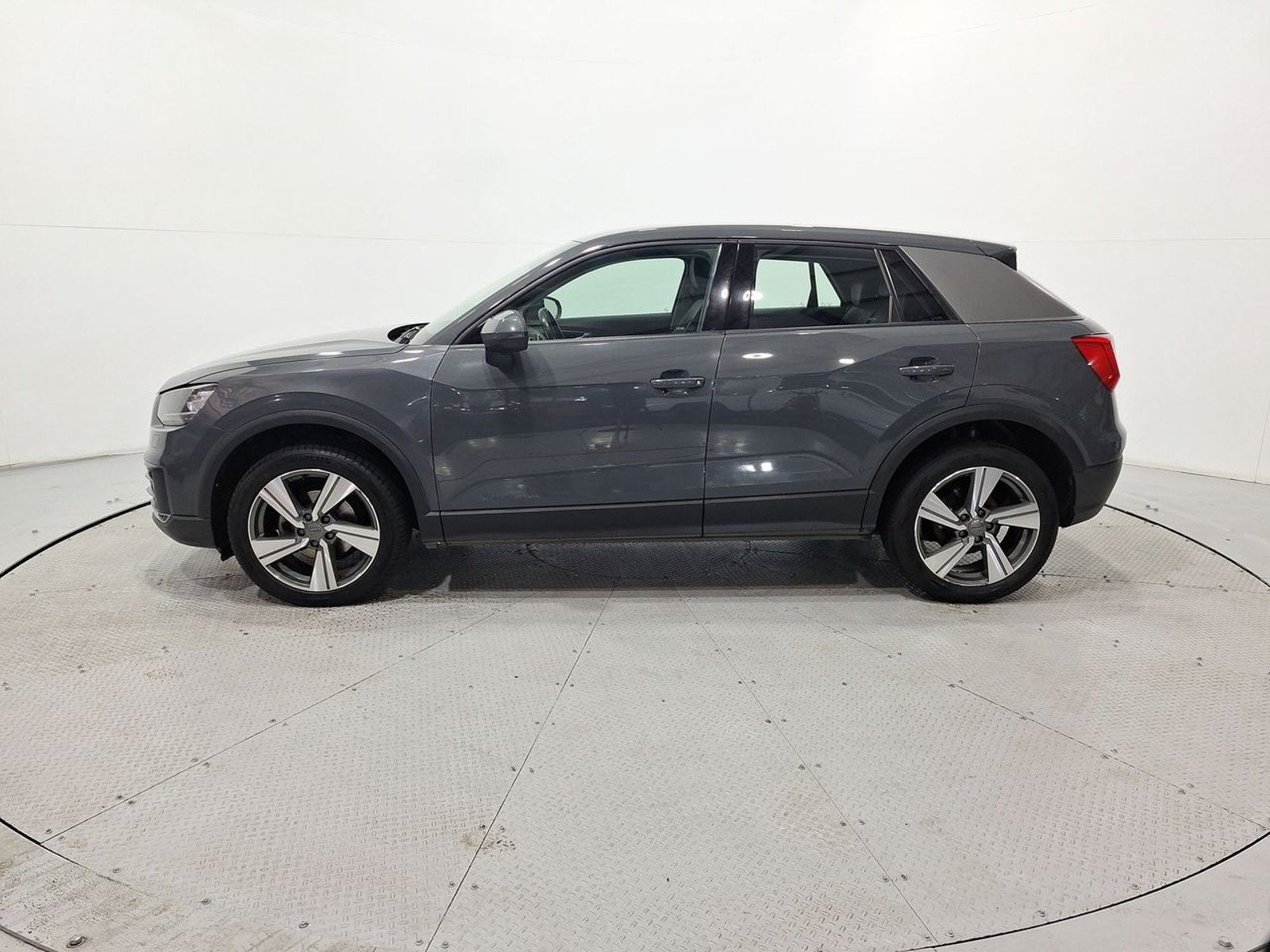 Audi Q2 TFSI 1.4 AUT 2019 - Imagen 4 de 20
