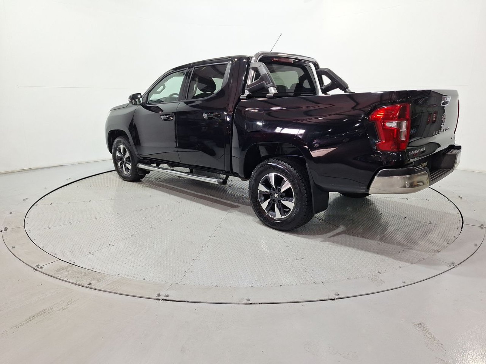 Peugeot LANDTREK BLUEHDI 4X4 2.2 AUT 2024 - Imagen 5 de 20