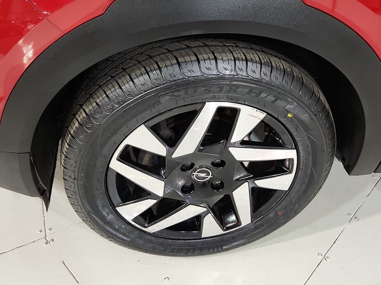 Opel MOKKA 1.2T AUT 2023 - Imagen 18 de 20