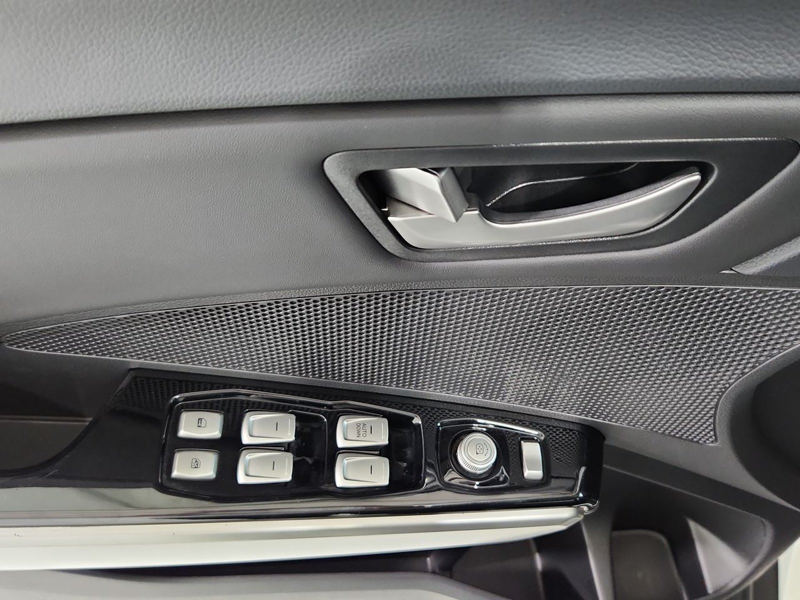 Ssangyong TIVOLI 1.6 2019 - Imagen 20 de 20