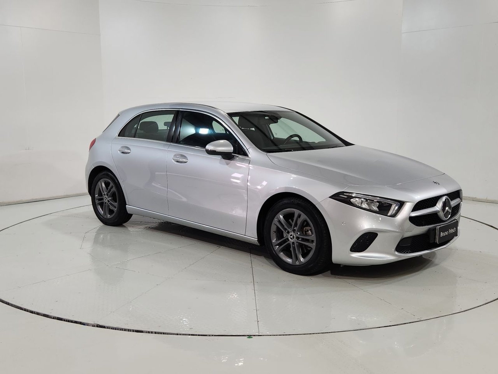 Mercedes benz A200 HB 1.9 AUT 2020 - Imagen 15 de 20