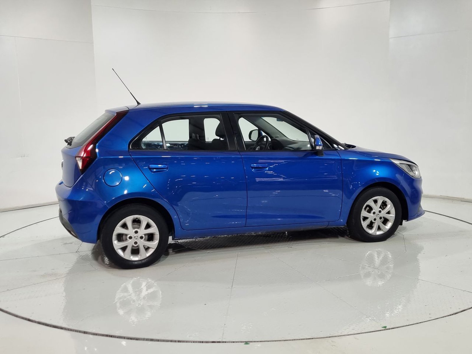 Mg 3 HATCH BACK 1.5 2020 - Imagen 12 de 20