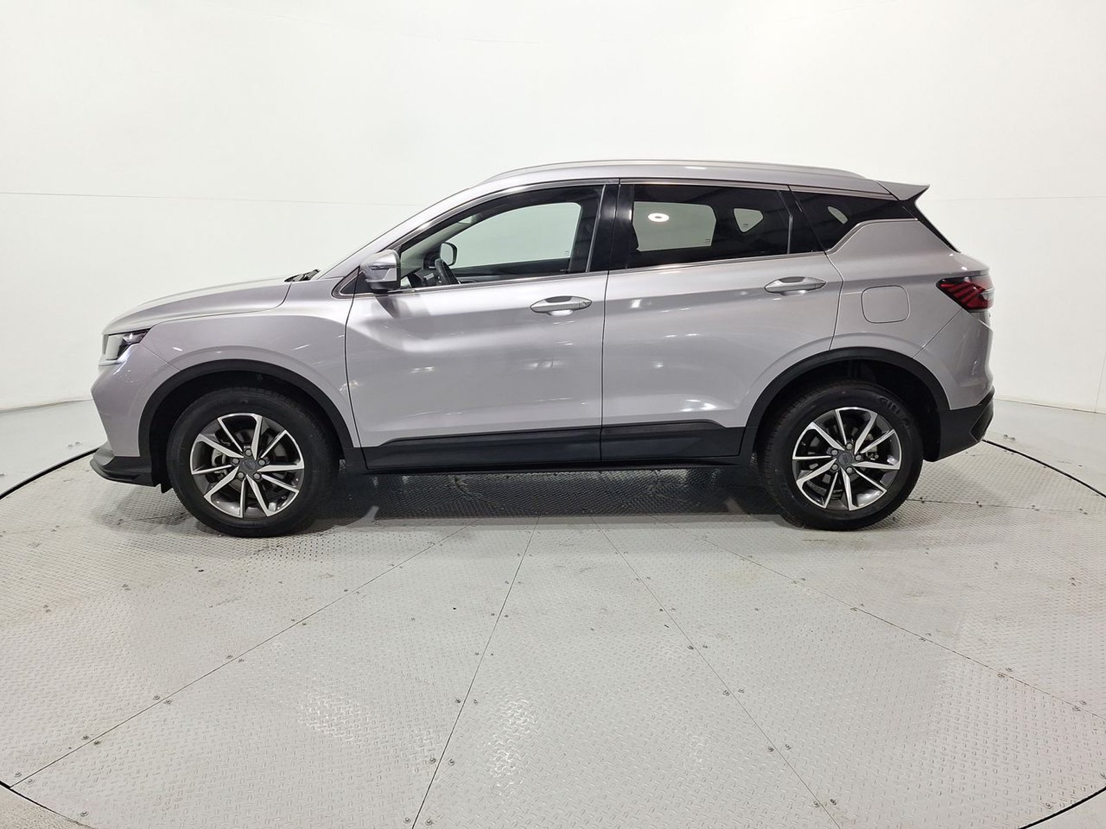 Geely COOLRAY 1.5 AUT 2022 - Imagen 4 de 20