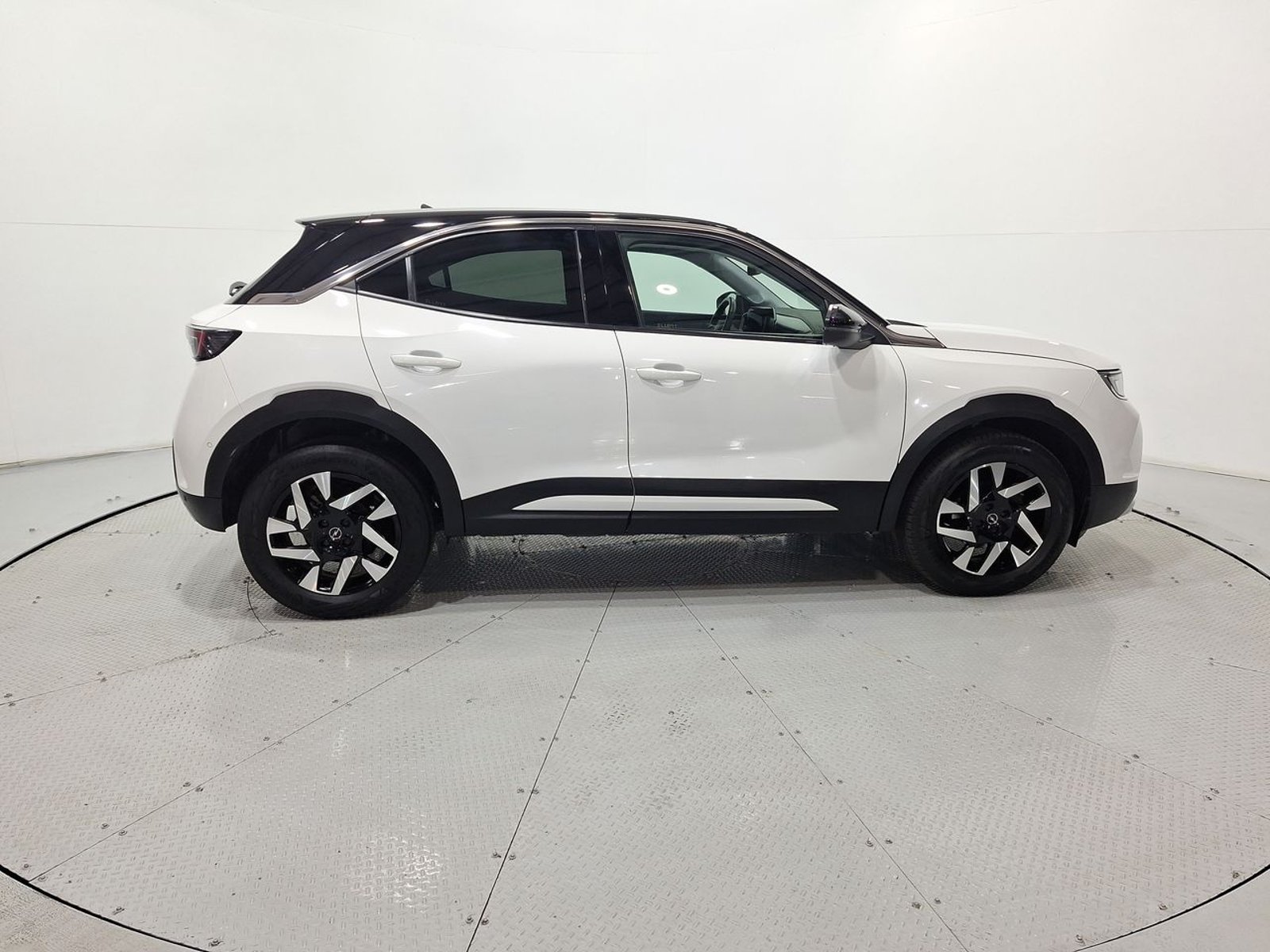 Opel MOKKA 1.2T 2023 - Imagen 10 de 20