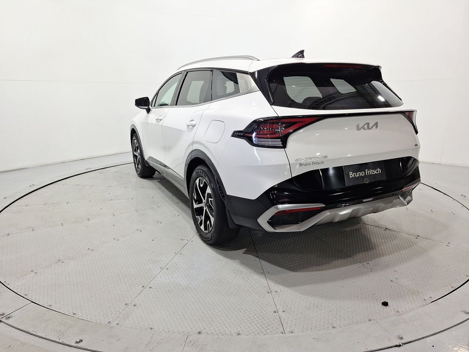 Kia SPORTAGE EX 2.0 AT 2023 - Imagen 6 de 20