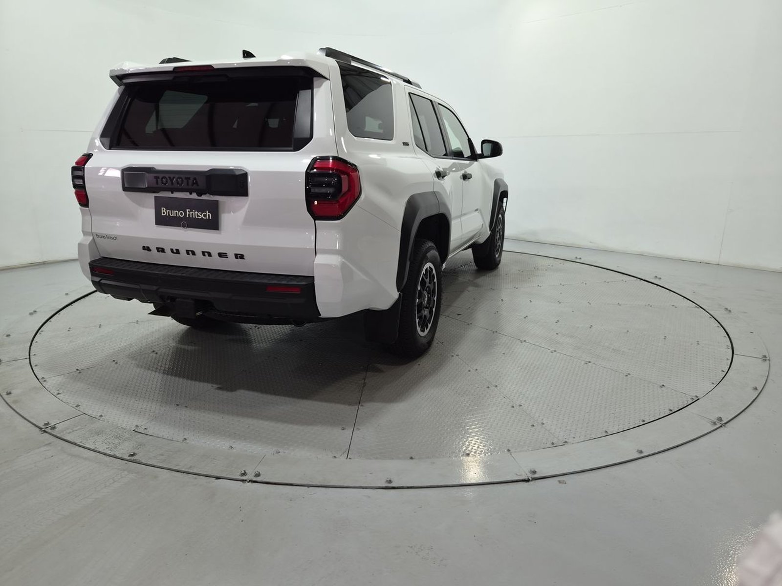 Toyota 4RUNNER 4X4 2.4 AUT 2026 - Imagen 8 de 20