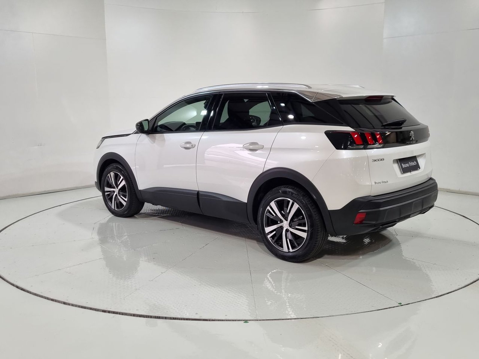 Peugeot 3008 PURETECH 1.2L 2024 - Imagen 7 de 20