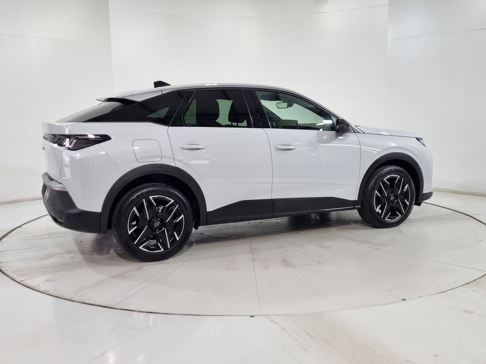 Peugeot 3008 PREMIER 1.2 AUT 2025 - Imagen 12 de 20