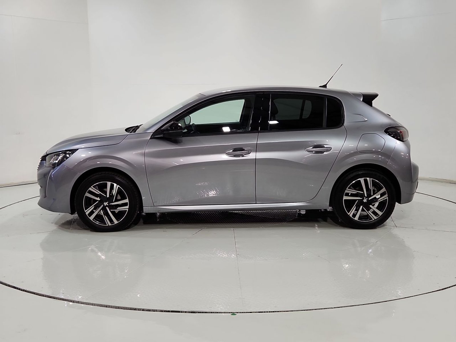 Peugeot 208 PURETECH 130 EAT8 1.2 AUT 2023 - Imagen 5 de 20