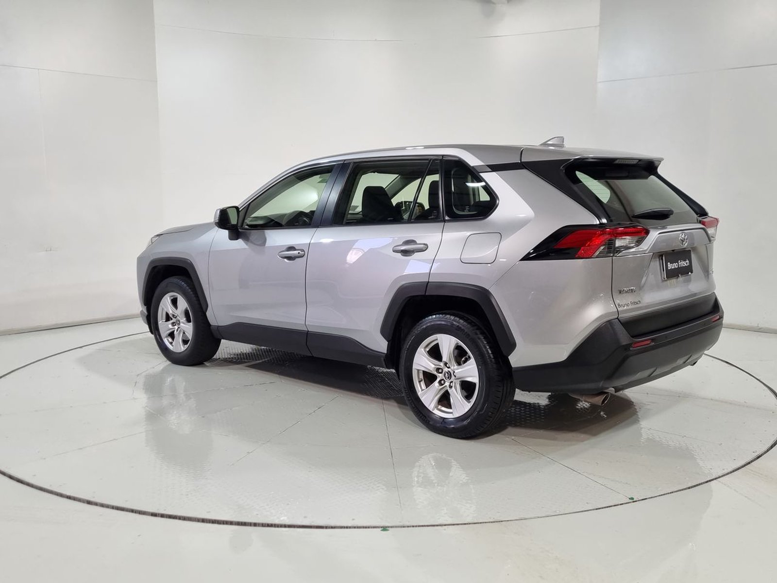 Toyota RAV4 OTTO 2.0 AUT 2020 - Imagen 7 de 20