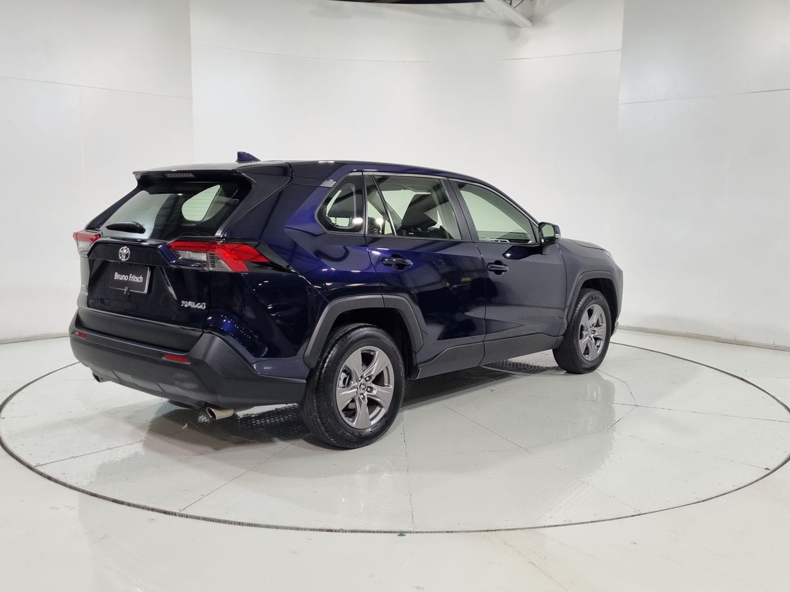 Toyota RAV4 OTTO 2.0 AUT 2023 - Imagen 11 de 20