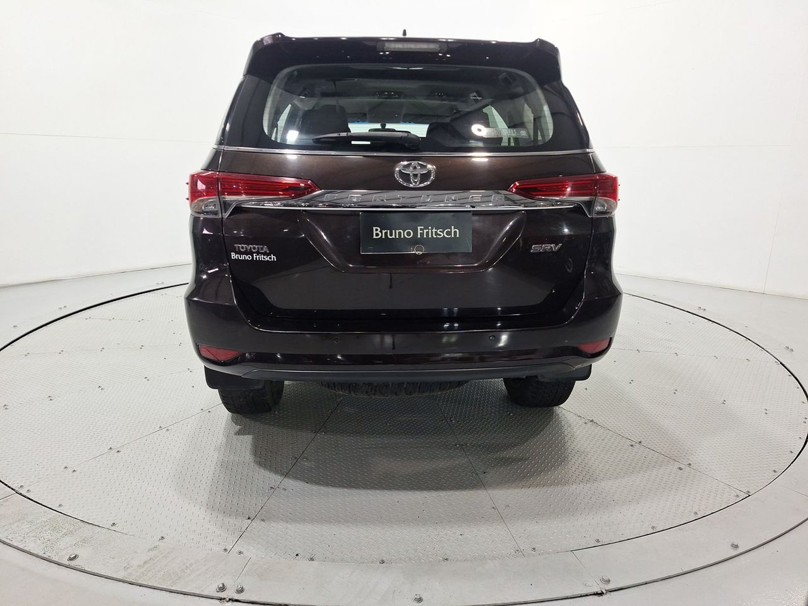 Toyota FORTUNER SRV 2.7 AUT 2019 - Imagen 7 de 20