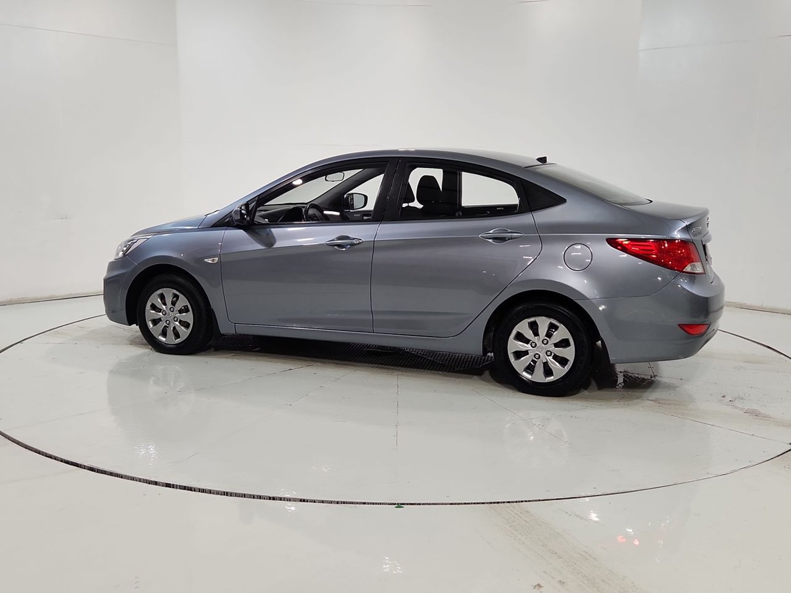 Hyundai ACCENT RB 1.4 2019 - Imagen 6 de 20