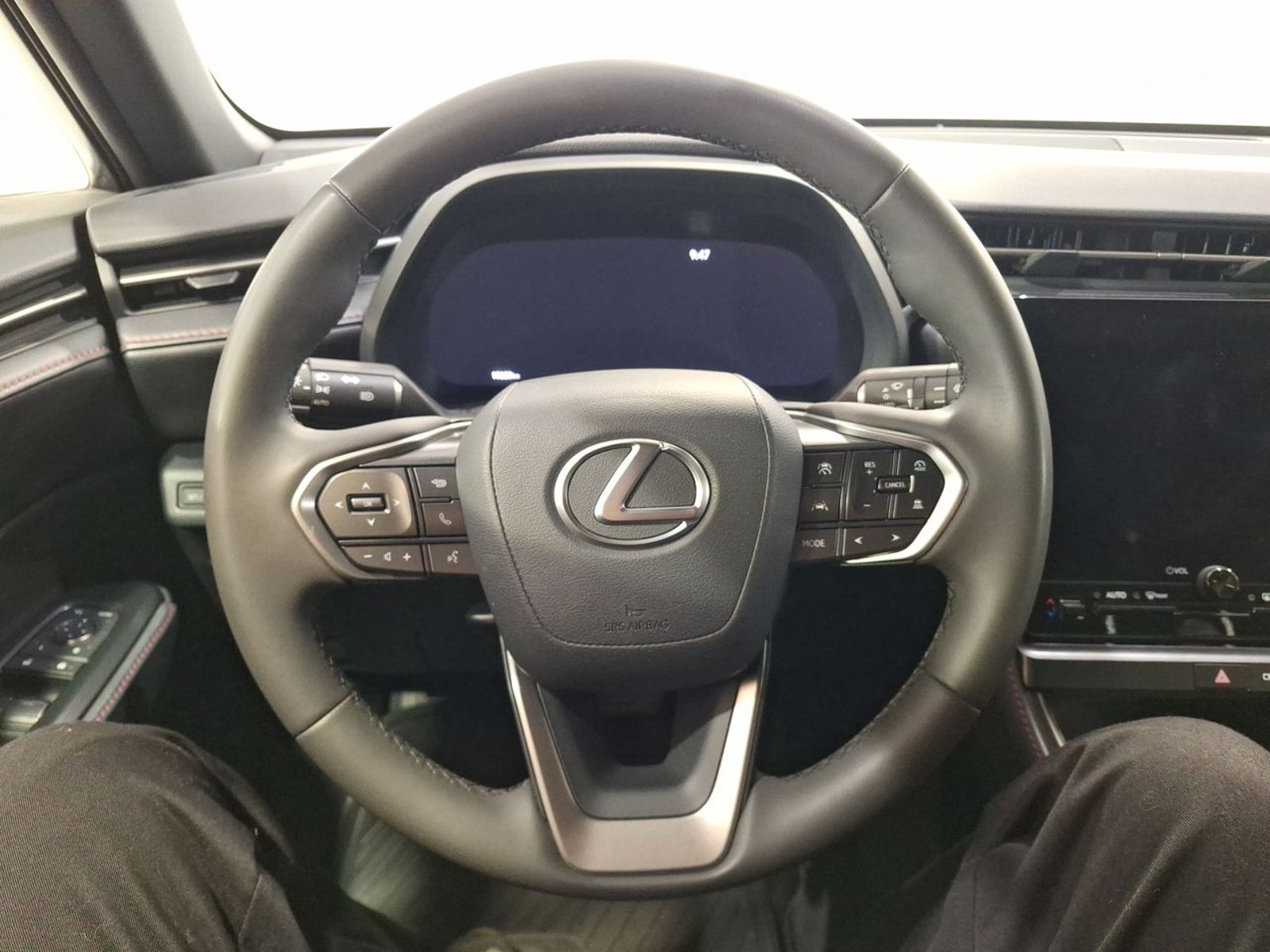 Lexus LBX HEV 1.5 AUT 2024 - Imagen 19 de 20