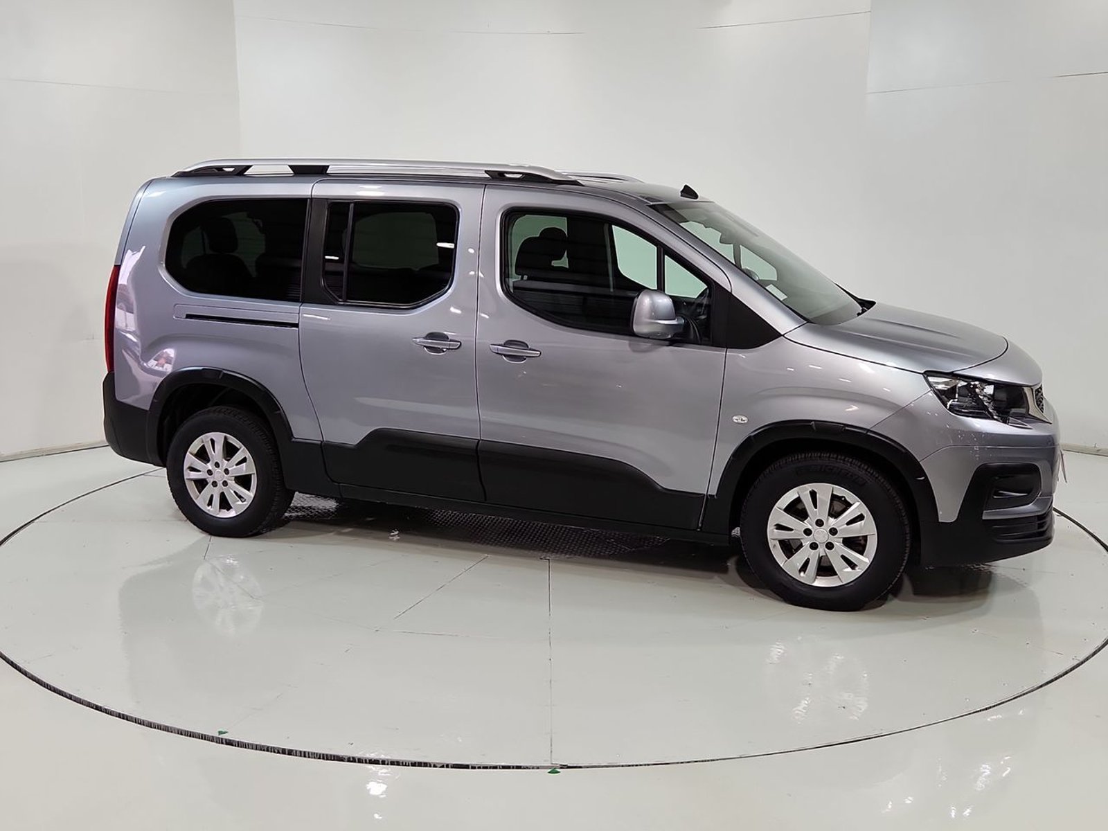 Peugeot RIFTER BLUE HDI 100 1.6 2020 - Imagen 14 de 20