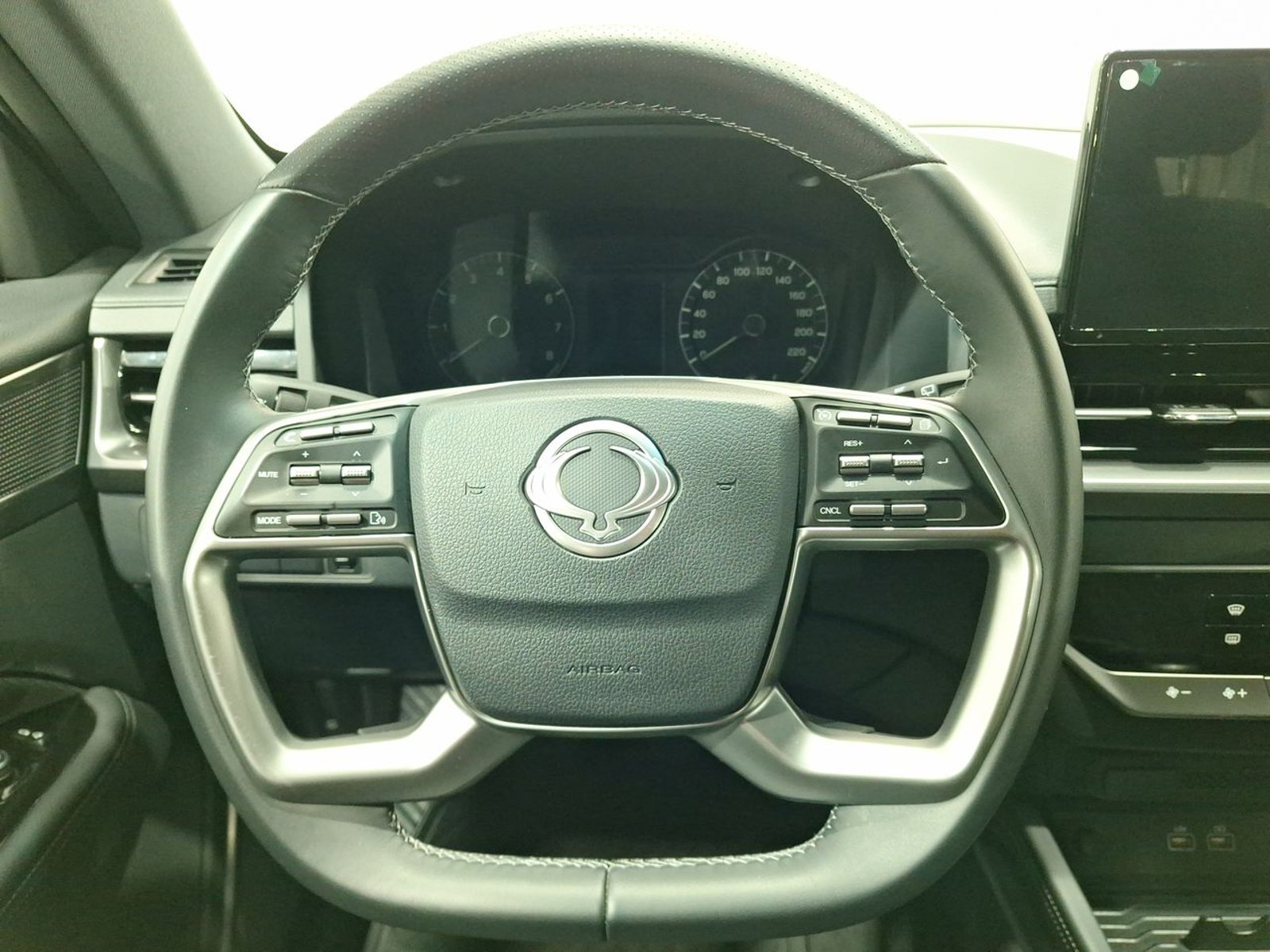 Ssangyong REXTON NEW REXTON OTTO 2.0 2025 - Imagen 19 de 20