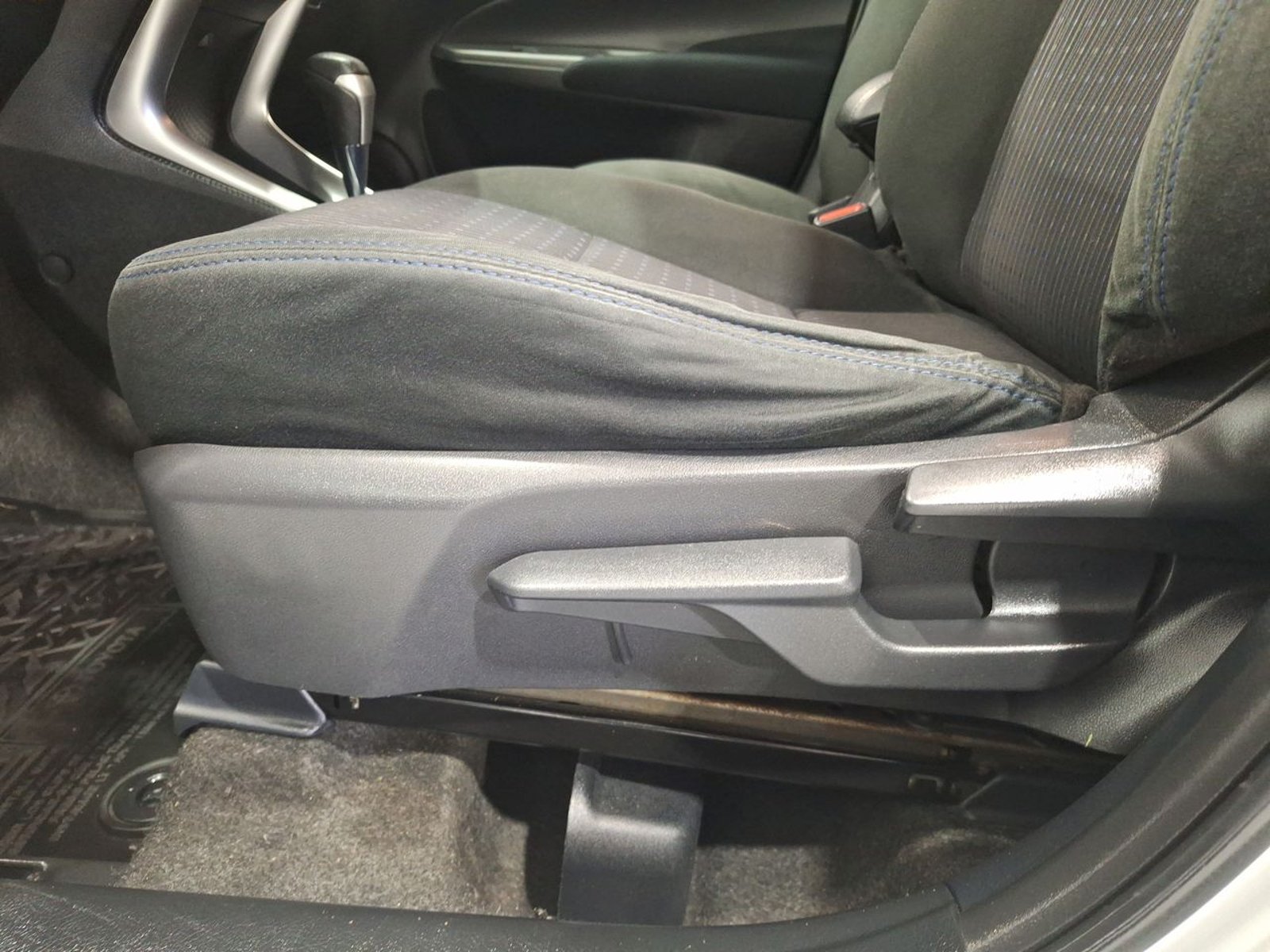 Toyota YARIS GLI 1.5 AUT 2020 - Imagen 17 de 20