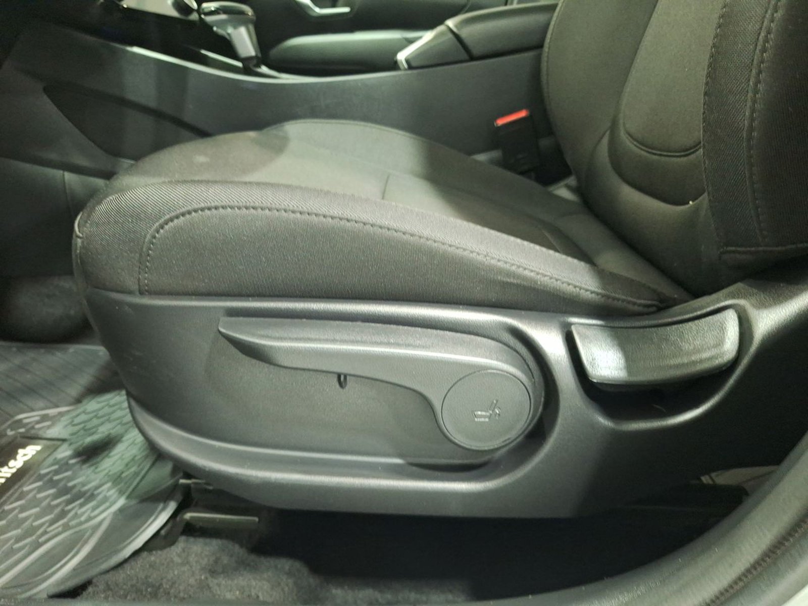 Hyundai TUCSON NX4 2.0 AUT 2025 - Imagen 17 de 20