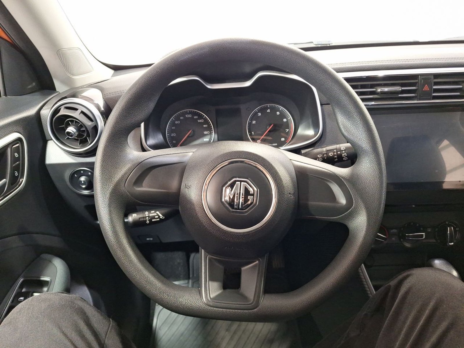Mg ZS 1.5L AUT 2024 - Imagen 19 de 20