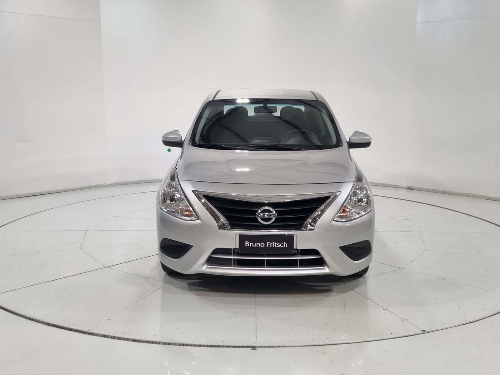 Nissan VERSA SENSE 1.6 2019 - Imagen 17 de 20