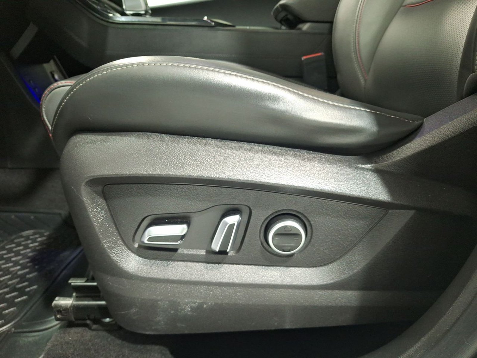 Chery TIGGO 7 PRO TIGGO 7 GLX CVT PRO 1.5 AUT 2023 - Imagen 17 de 20