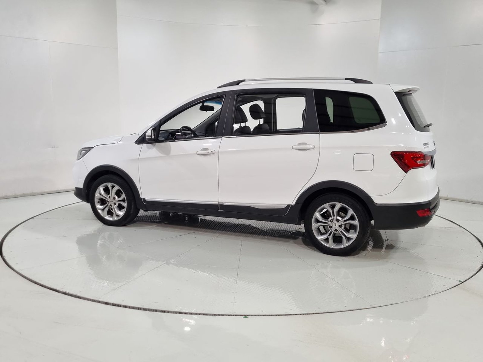 Chery K60 MT 1.5 2021 - Imagen 6 de 20