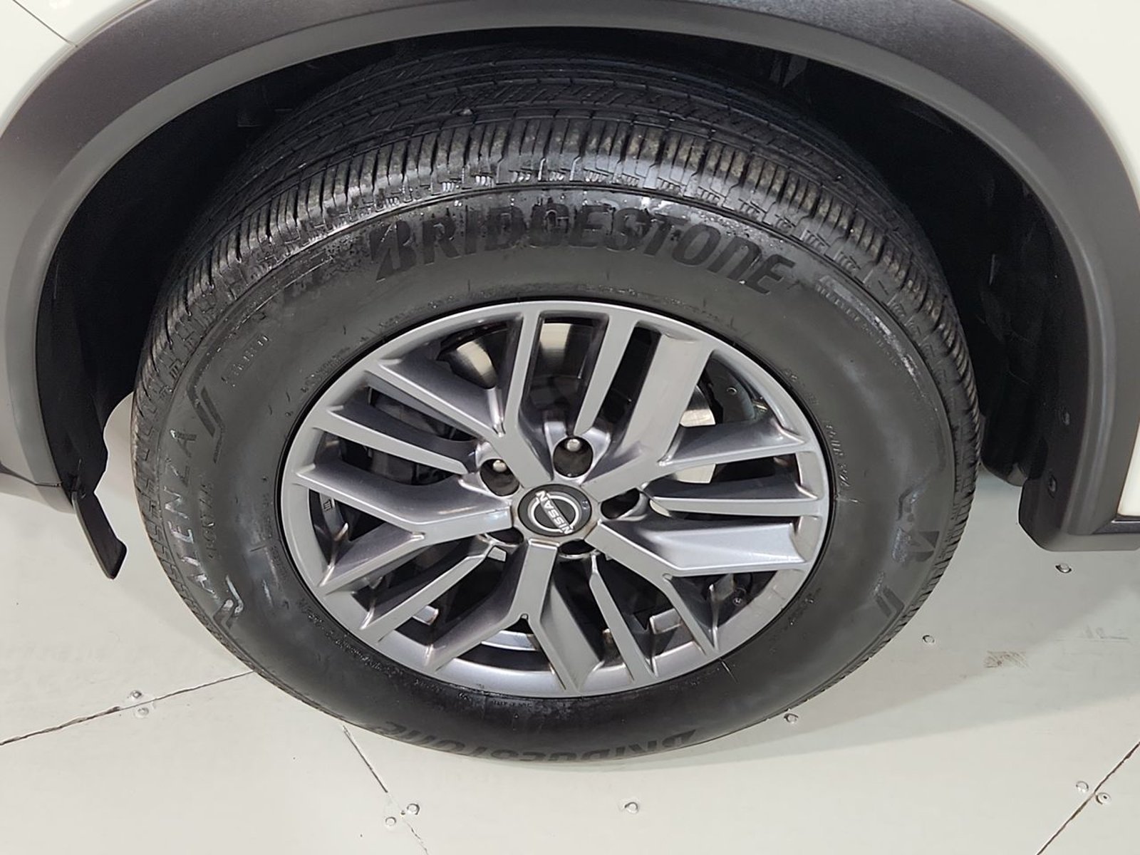 Nissan X-TRAIL X TRAIL 4X2 5P CVT 2.5 2023 - Imagen 18 de 20