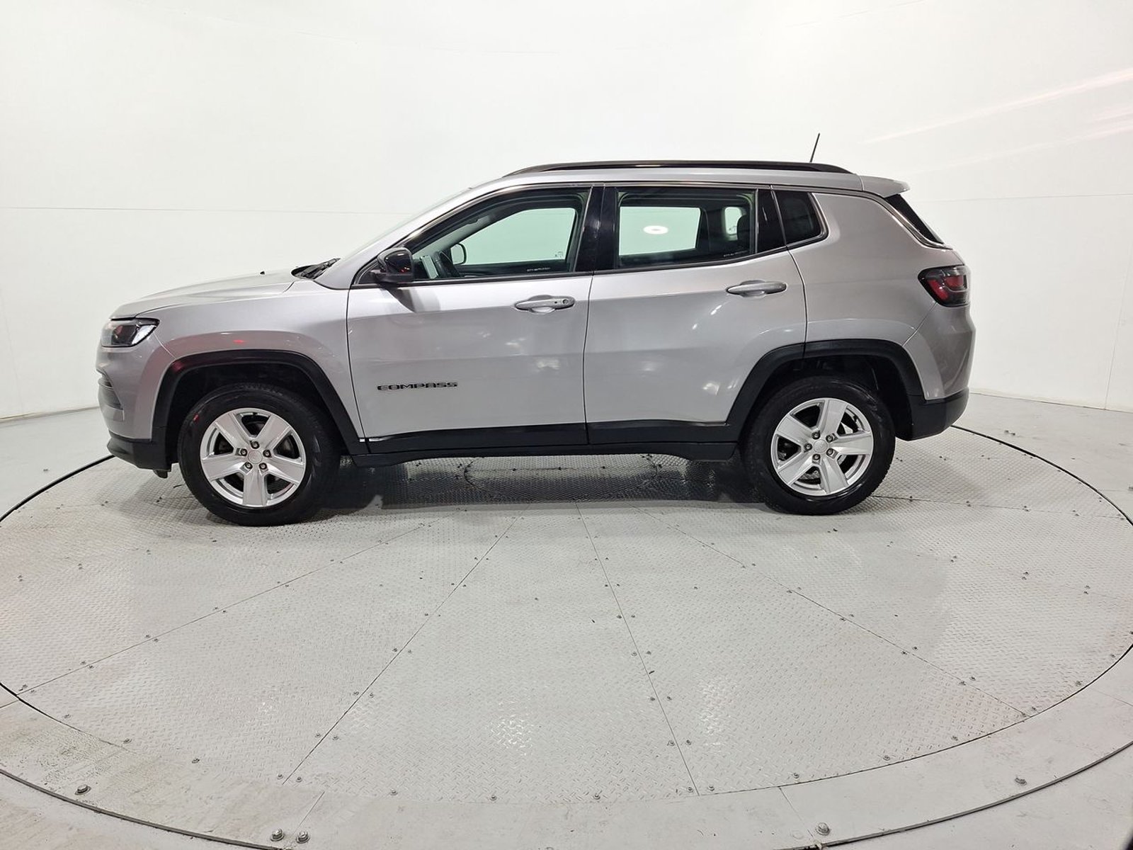 Jeep COMPASS SPORT 1.3 AUT 2023 - Imagen 4 de 20