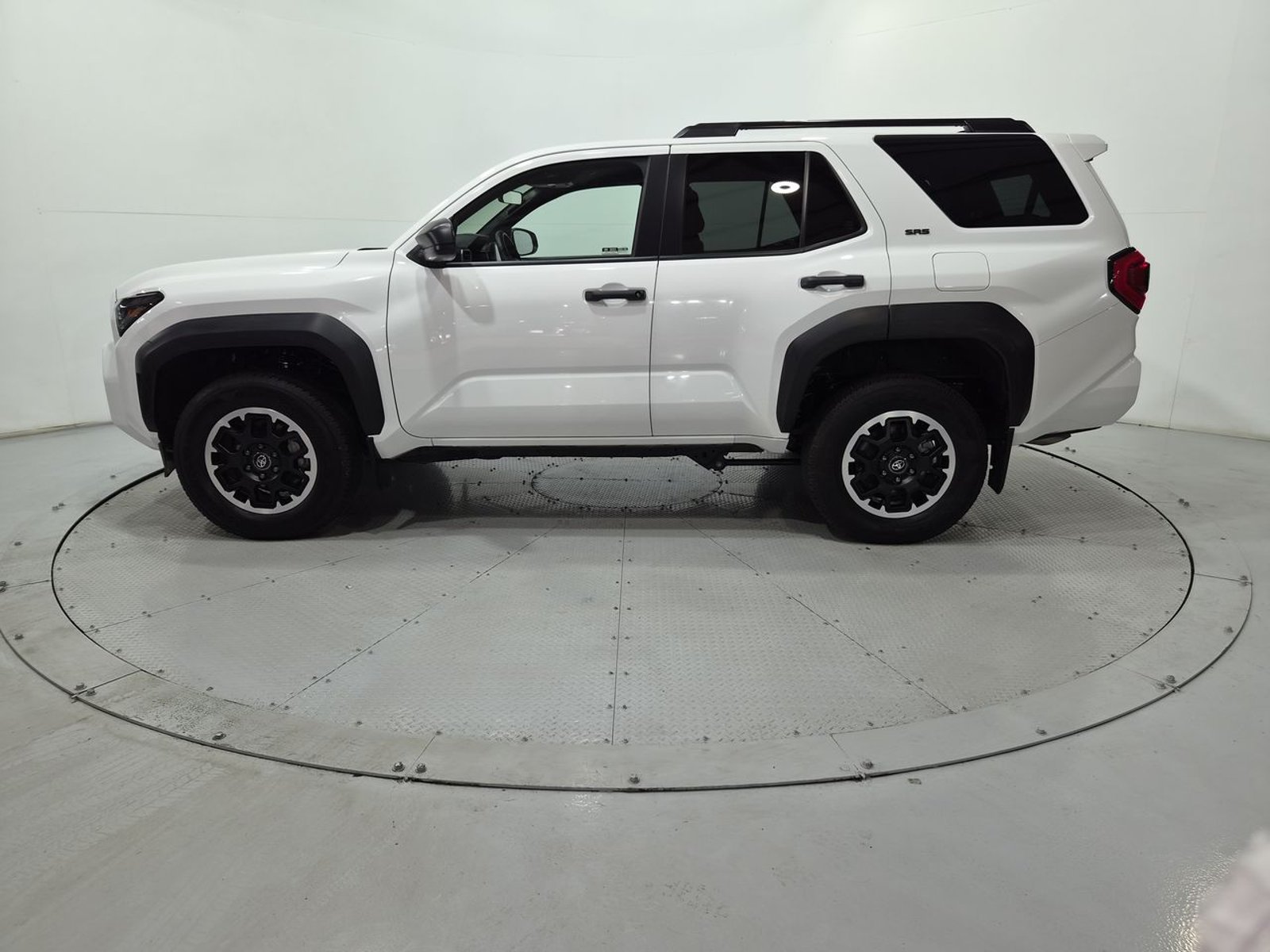 Toyota 4RUNNER 4X4 2.4 AUT 2026 - Imagen 4 de 20