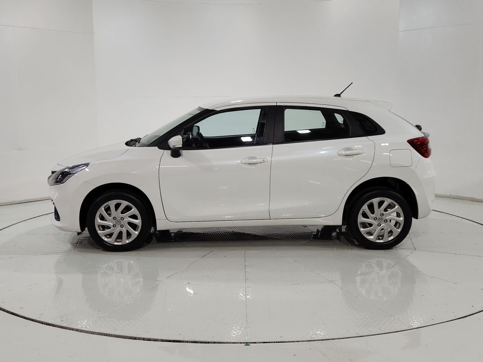 Suzuki BALENO 4X2 1.5 2025 - Imagen 5 de 20