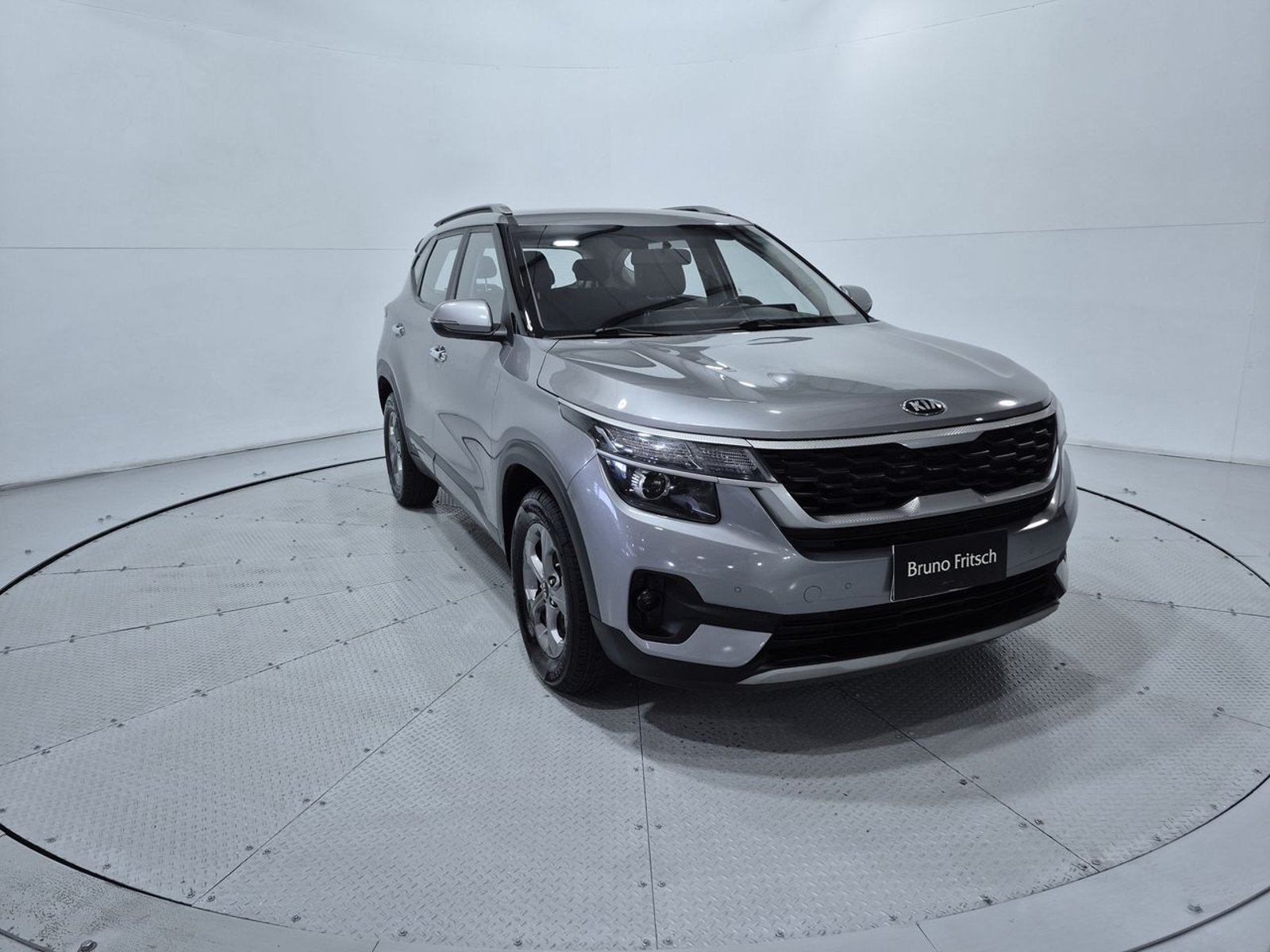 Kia SELTOS MPI 6MT 1.6 2021 - Imagen 12 de 20