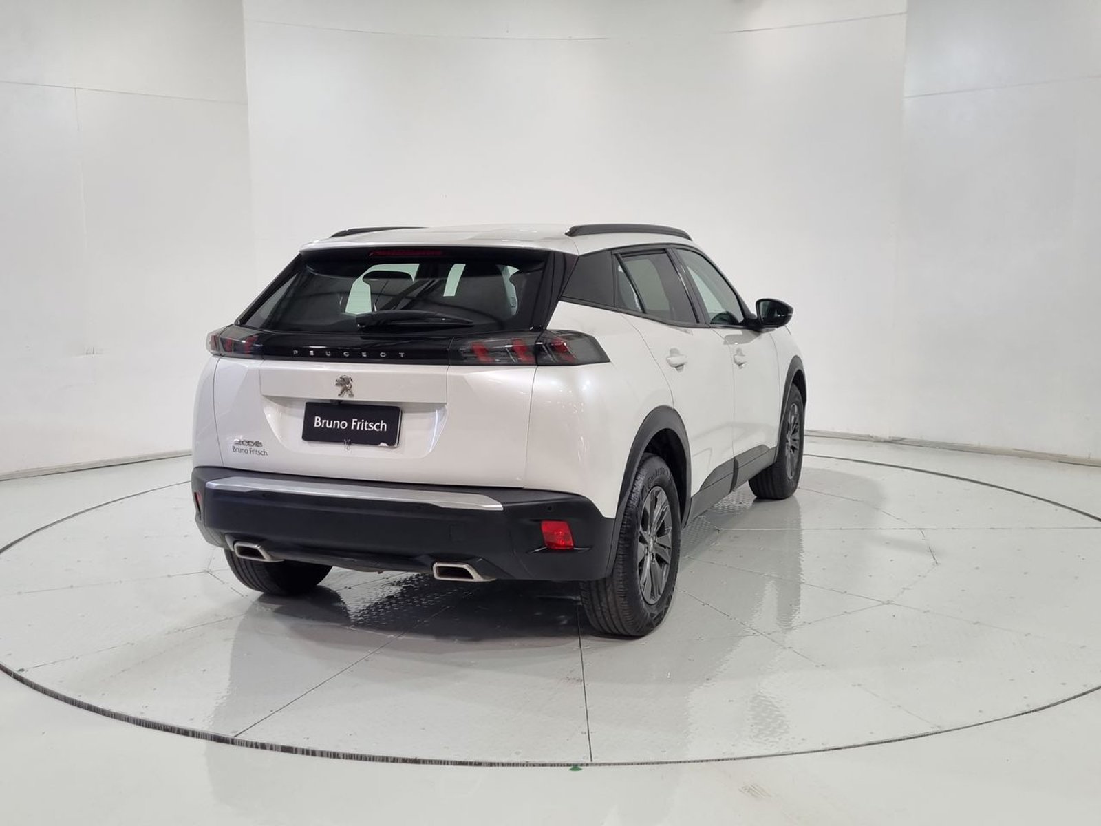 Peugeot 2008 PURETECH 130 1.2 2023 - Imagen 10 de 20