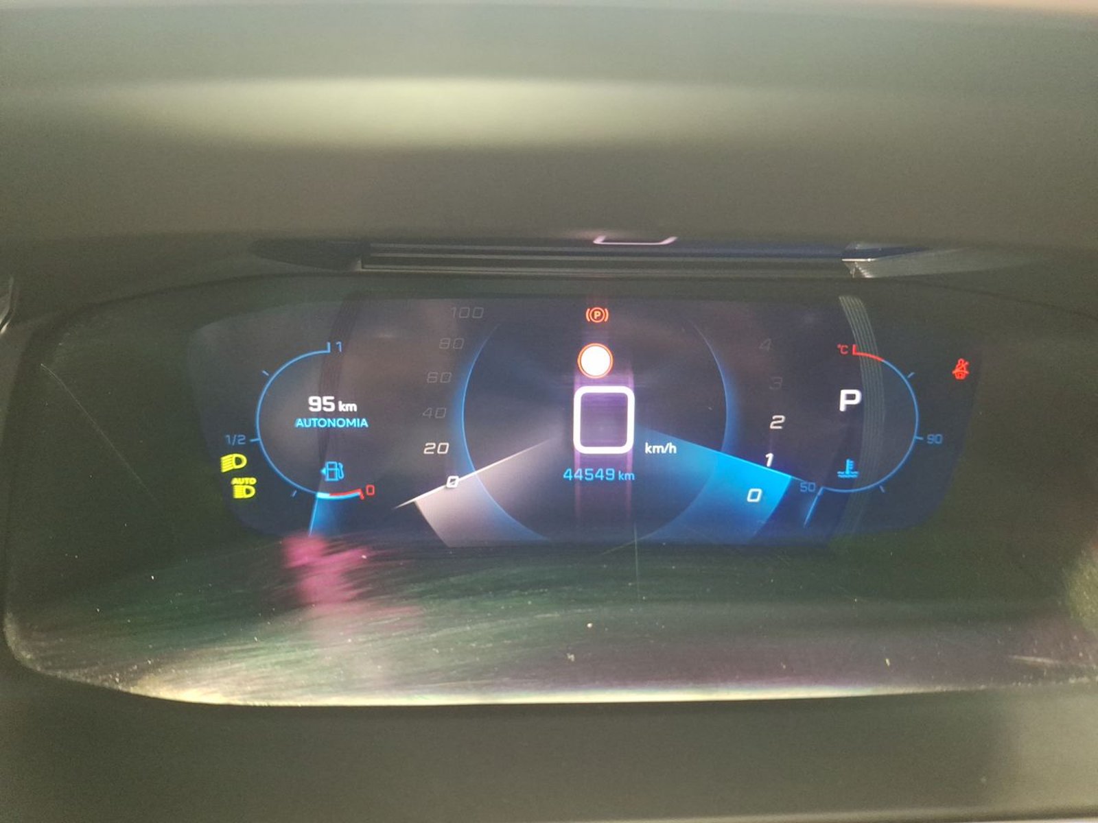 Peugeot 2008 BLUE HDI 130 EAT8 1.5 AUT 2023 - Imagen 20 de 20