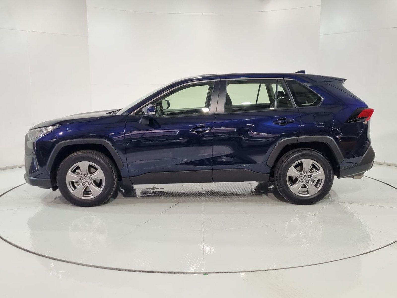 Toyota RAV4 4X2 2.0 AT 2026 - Imagen 5 de 20