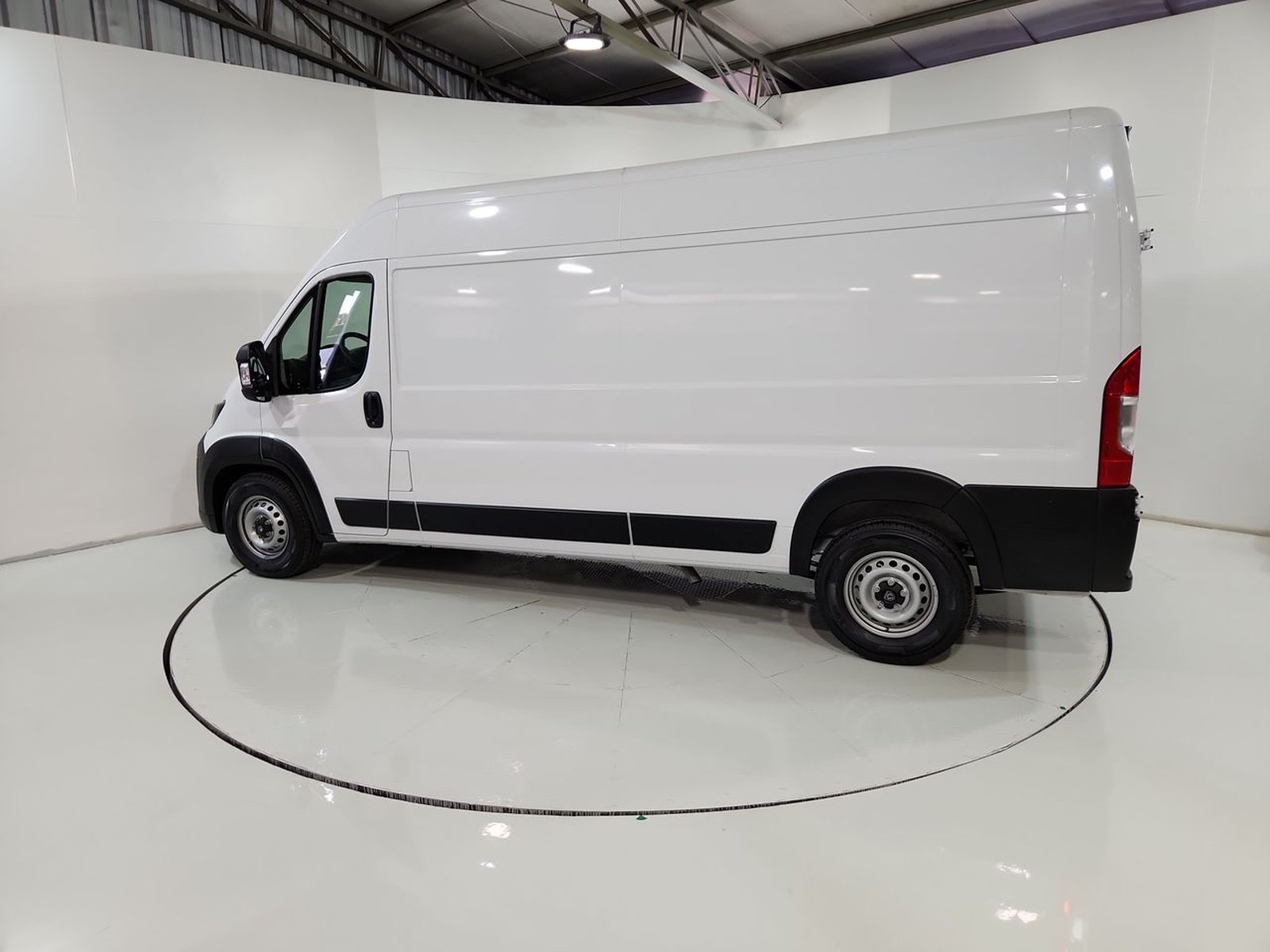 Peugeot BOXER CARGO L3H2 2.2 2025 - Imagen 6 de 20