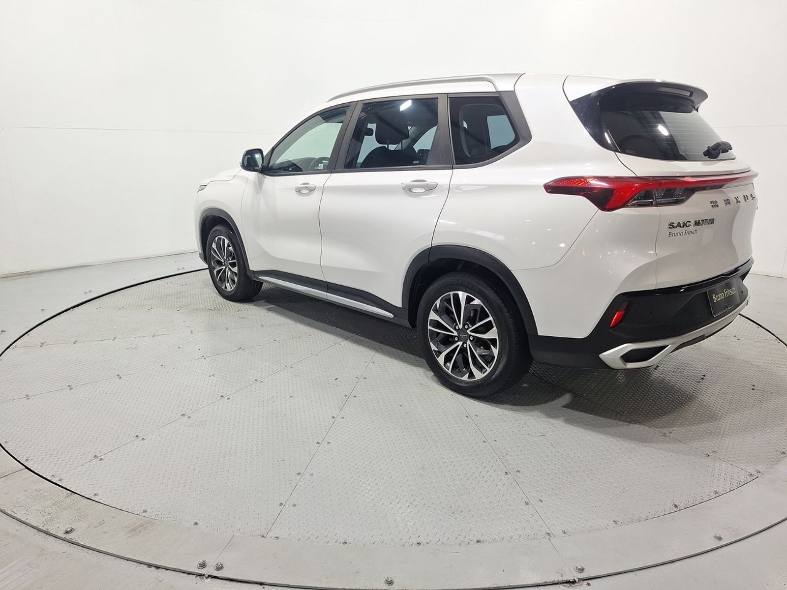 Maxus D60 ELITE 1.5 AUT 2024 - Imagen 5 de 20