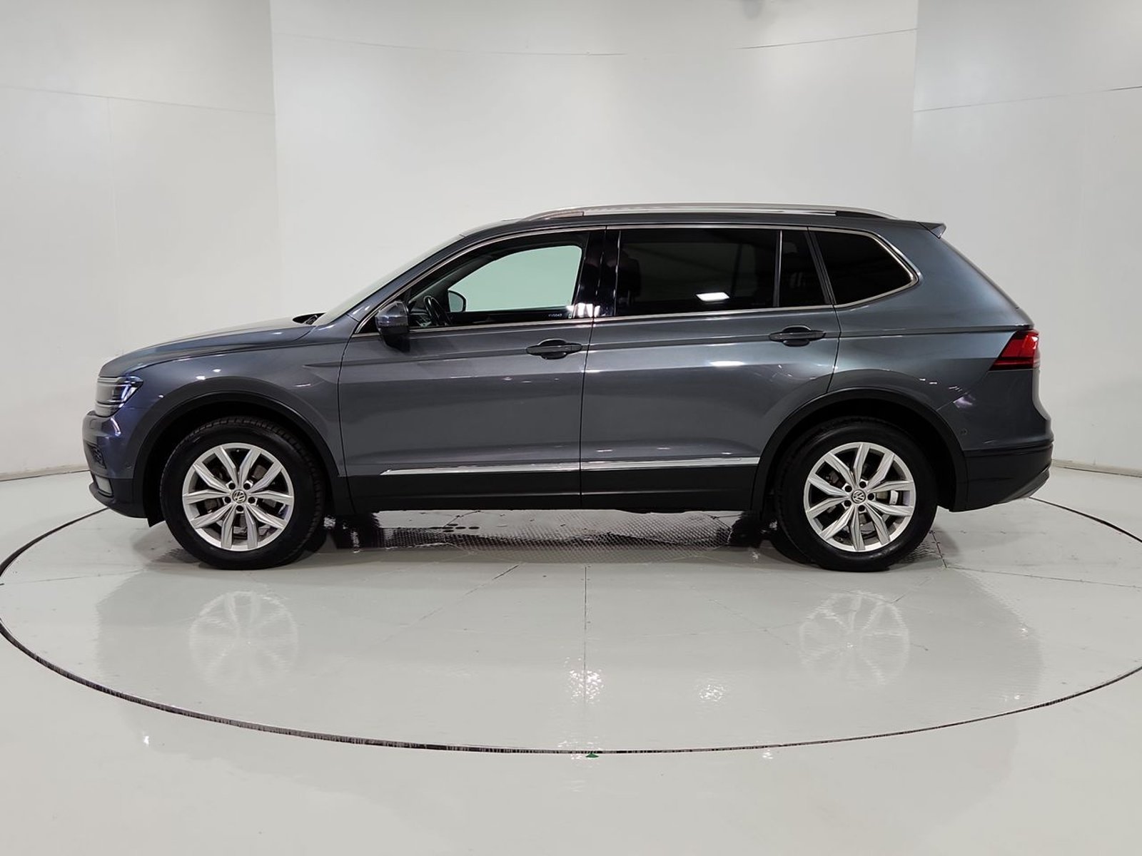 Volkswagen TIGUAN 1.4 AT 2018 - Imagen 5 de 20