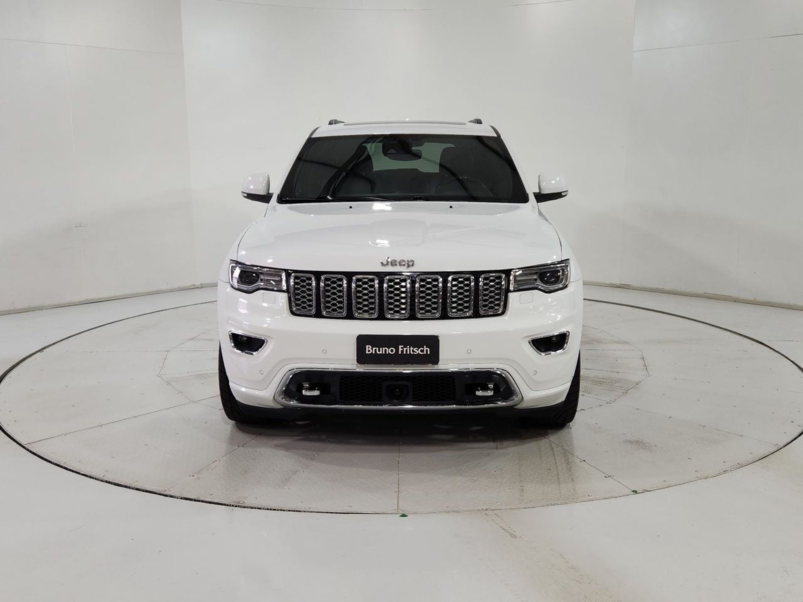 Jeep GRAND CHEROKEE G CHEROKEE OVERLAND 4X4 5.7 AUT 2018 - Imagen 17 de 20
