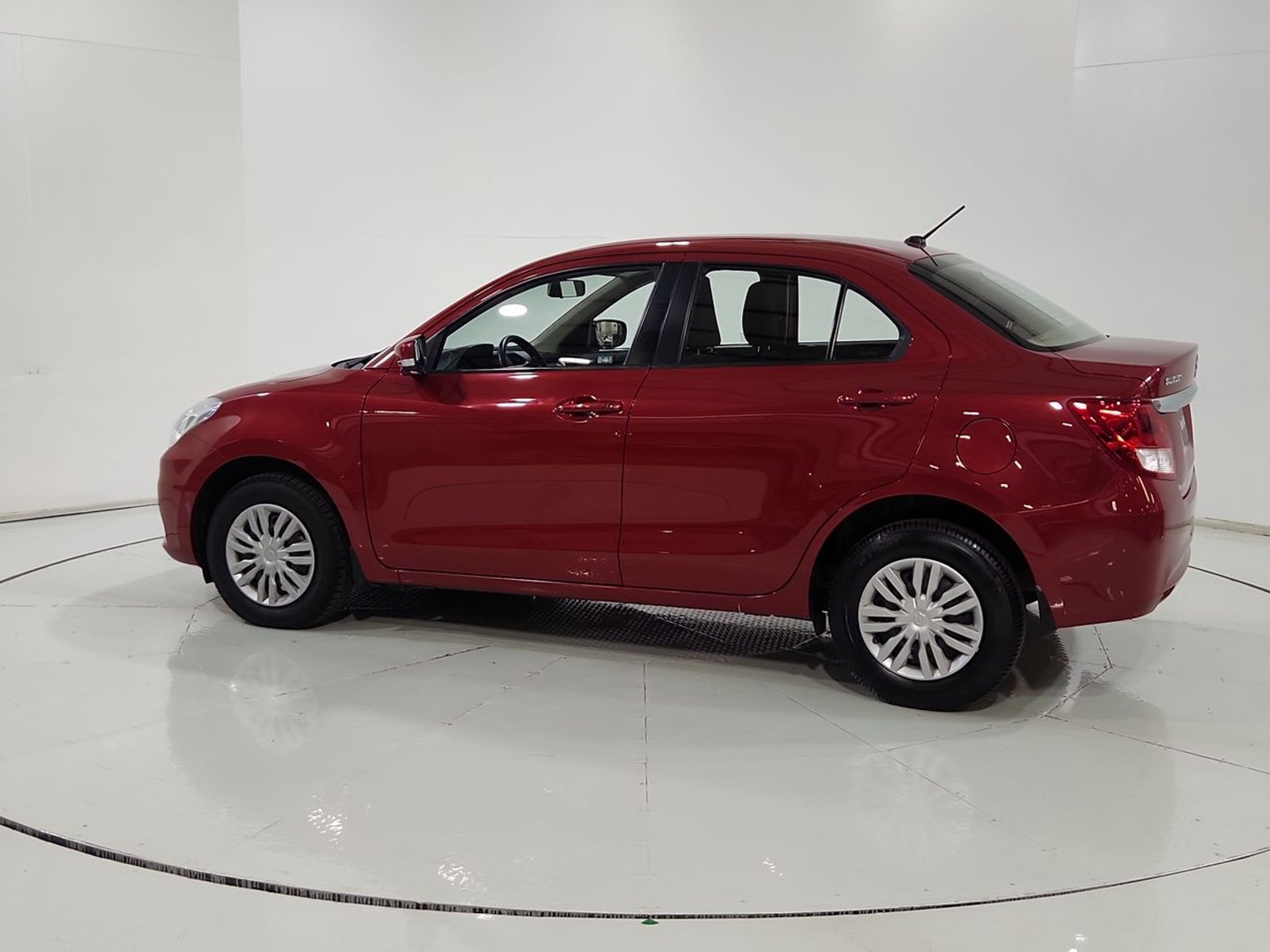 Suzuki DZIRE SEDAN 1.2 2023 - Imagen 6 de 20