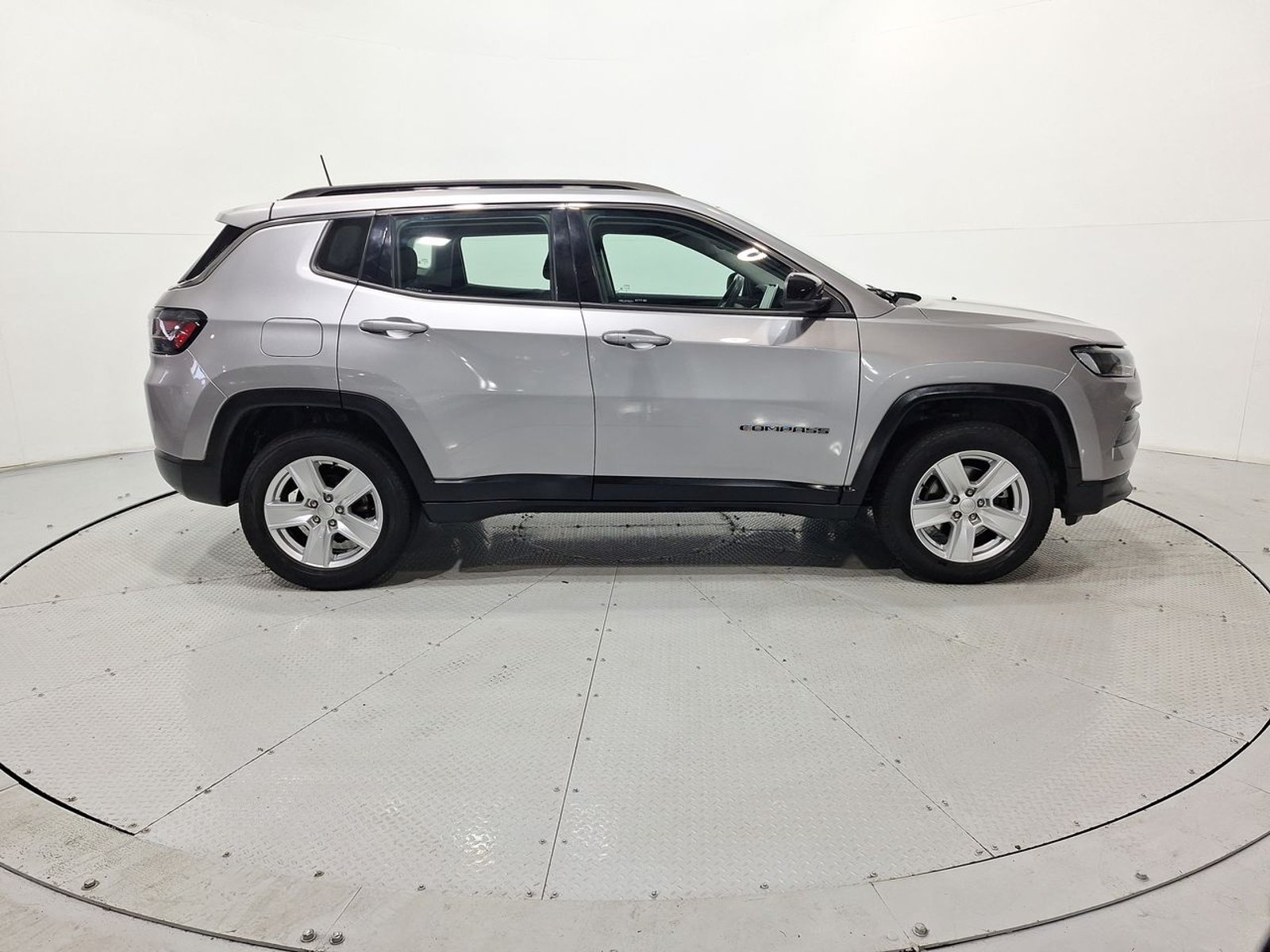 Jeep COMPASS SPORT 1.3 AUT 2023 - Imagen 10 de 20