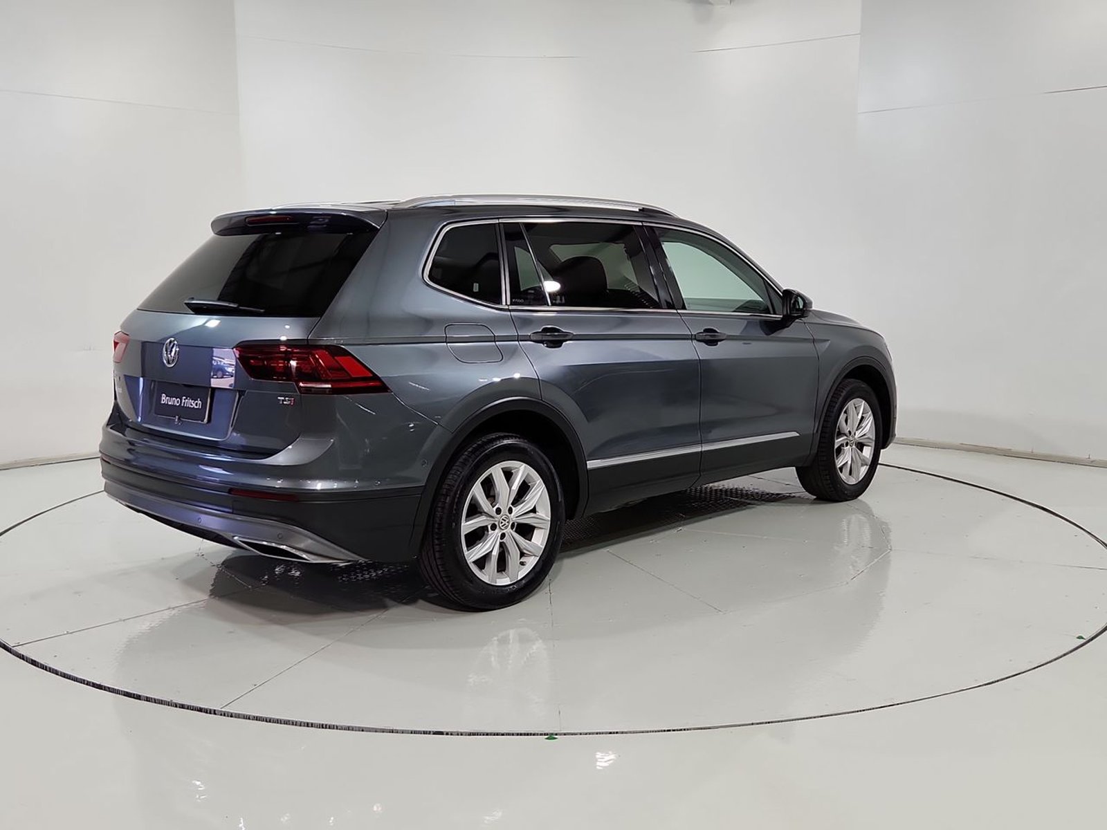 Volkswagen TIGUAN 1.4 AT 2018 - Imagen 11 de 20