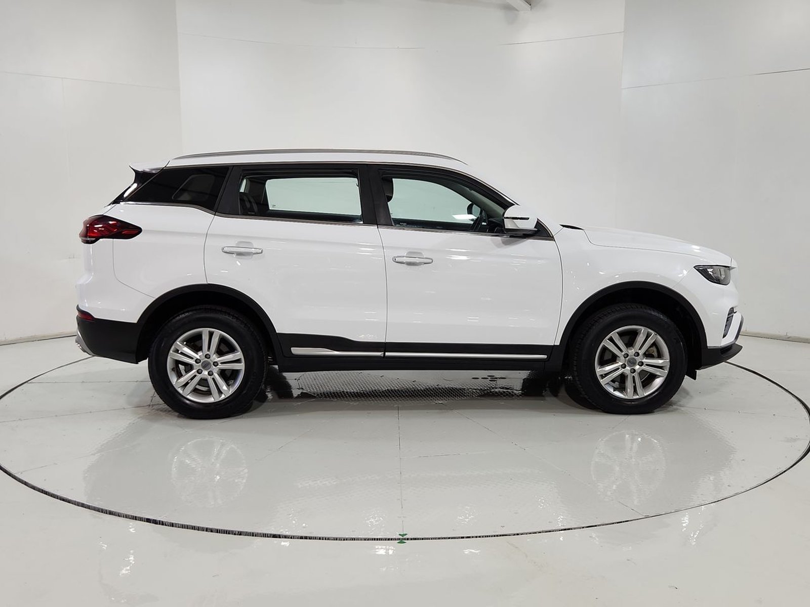 Geely AZKARRA 1.5 AUT 2024 - Imagen 13 de 20