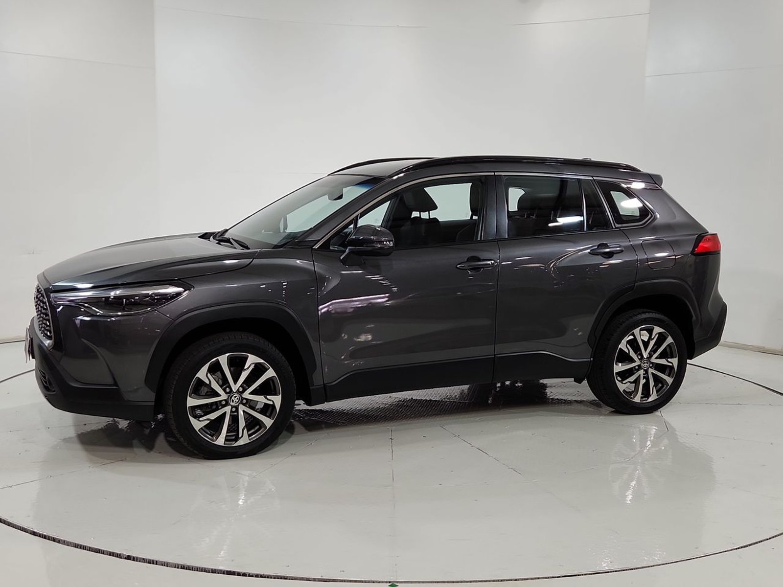 Toyota COROLLA CROSS 4X2 2.0 AUT 2024 - Imagen 4 de 20