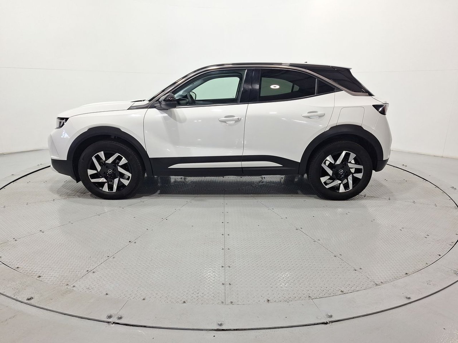 Opel MOKKA 4X2 1.2 2025 - Imagen 4 de 20