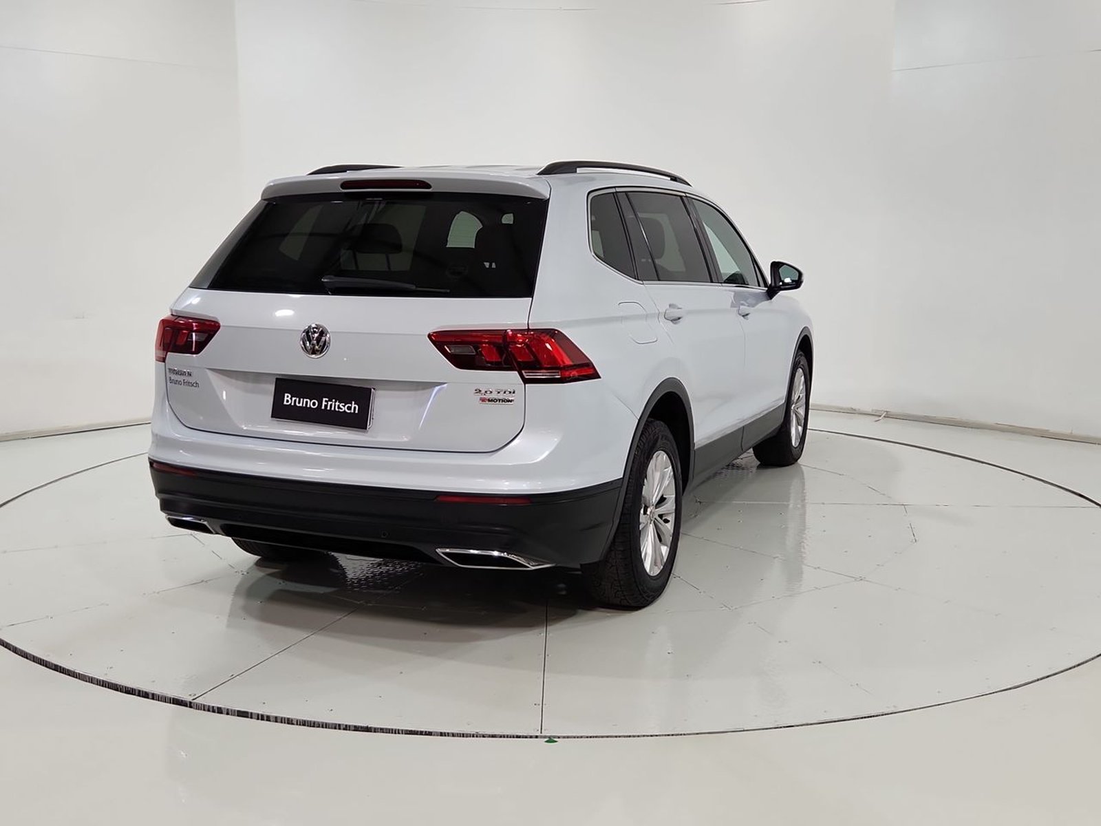 Volkswagen TIGUAN TDI 2.0 AUT 2018 - Imagen 10 de 20