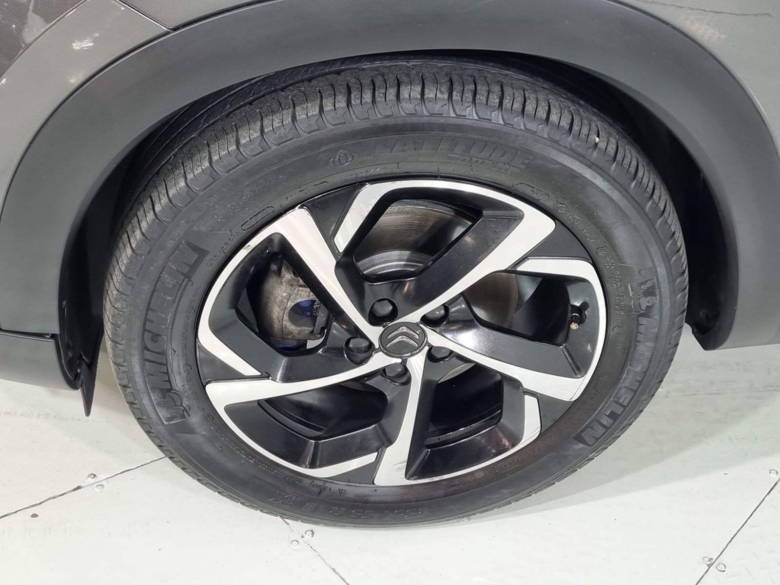 Citroen C5 AIRCROSS 1.6 AUT 2021 - Imagen 18 de 20