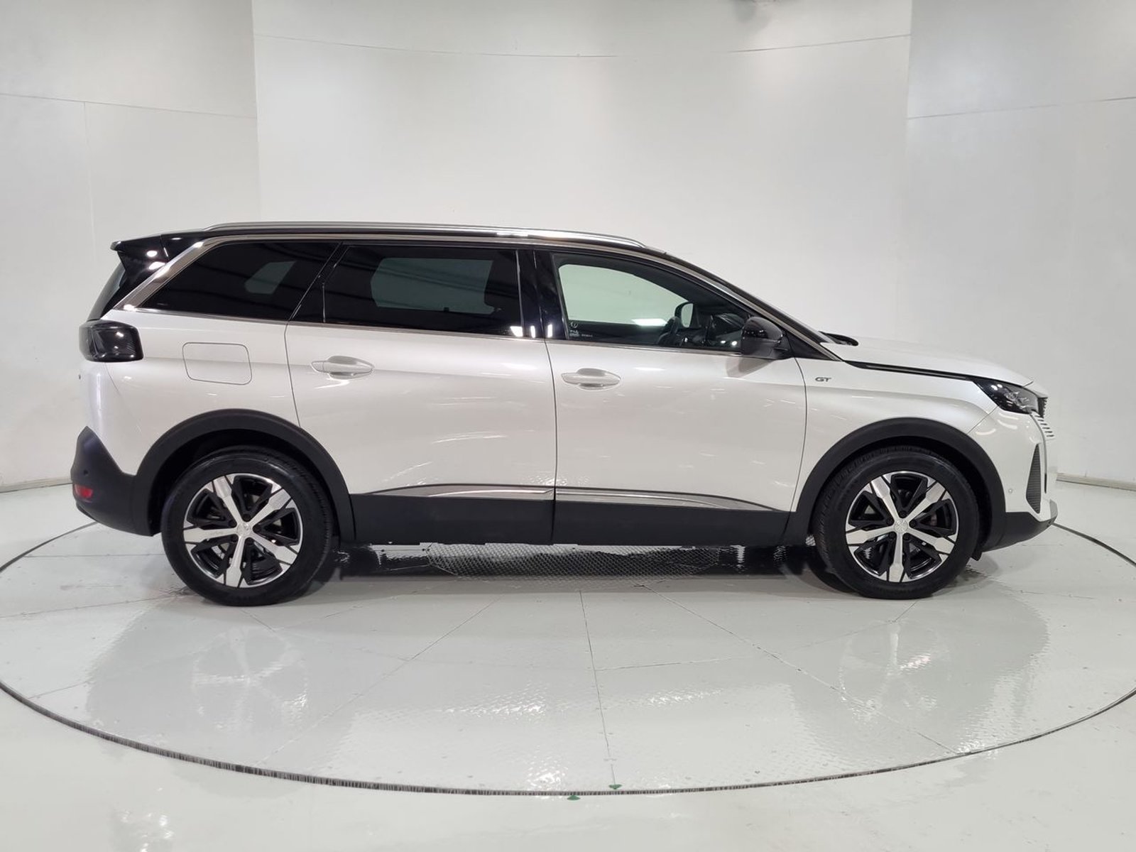 Peugeot 5008 BLUEHDI 130 1.5 AUT 2023 - Imagen 13 de 20